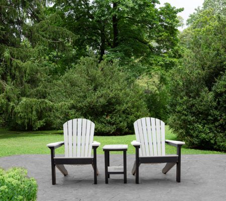 2 Adirondacks + End Table in Light Gay/Black - F3401