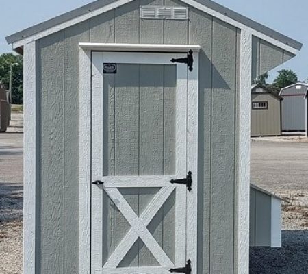 Zook Gray Chicken Coop - MMB10142